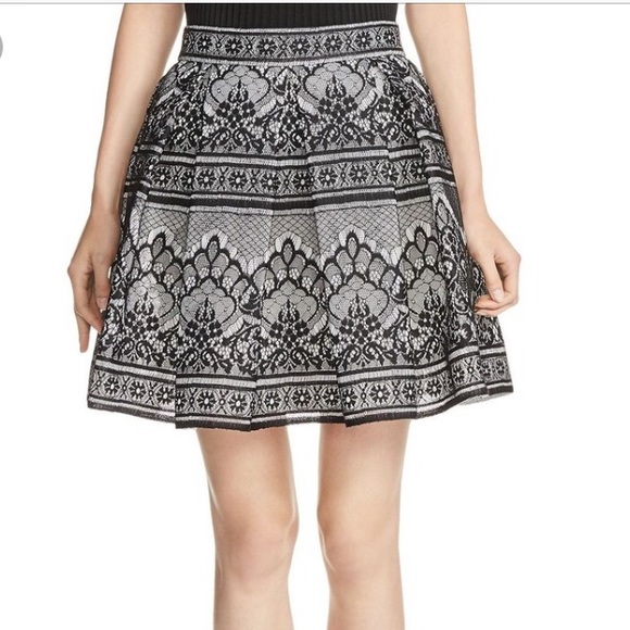 Maje Jour Black Lace Skirt w Pockets Sz 0 - Picture 1 of 7